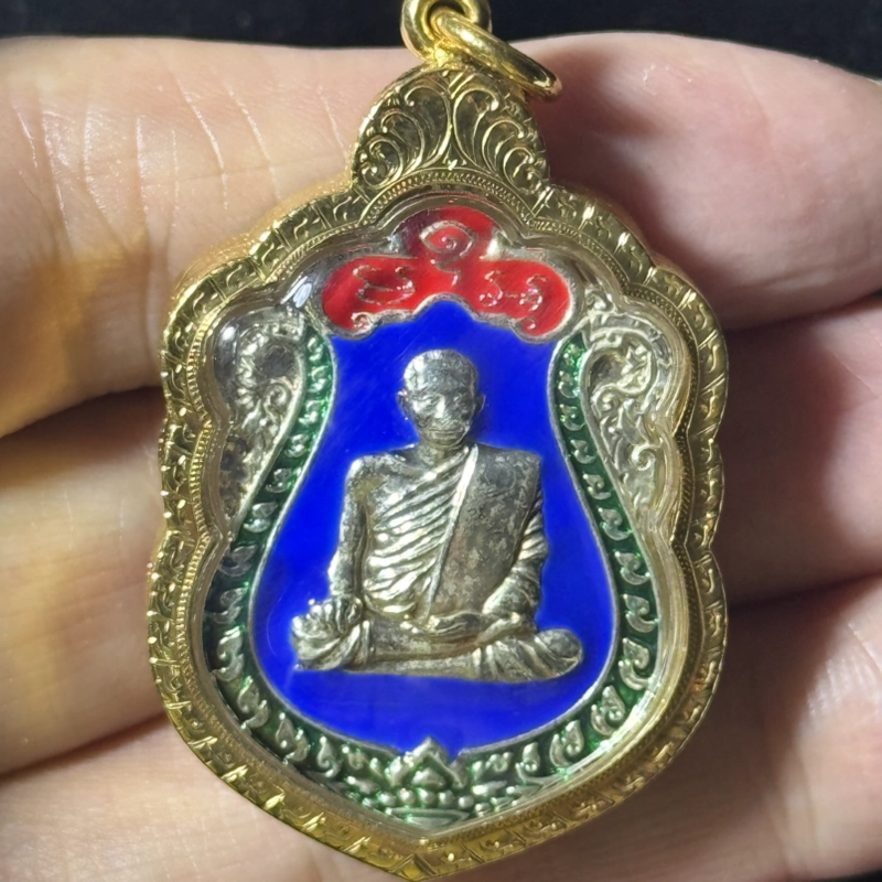 龙婆班 2559 银镀彩珐琅自身像盾形牌 三枚同款带证书 9