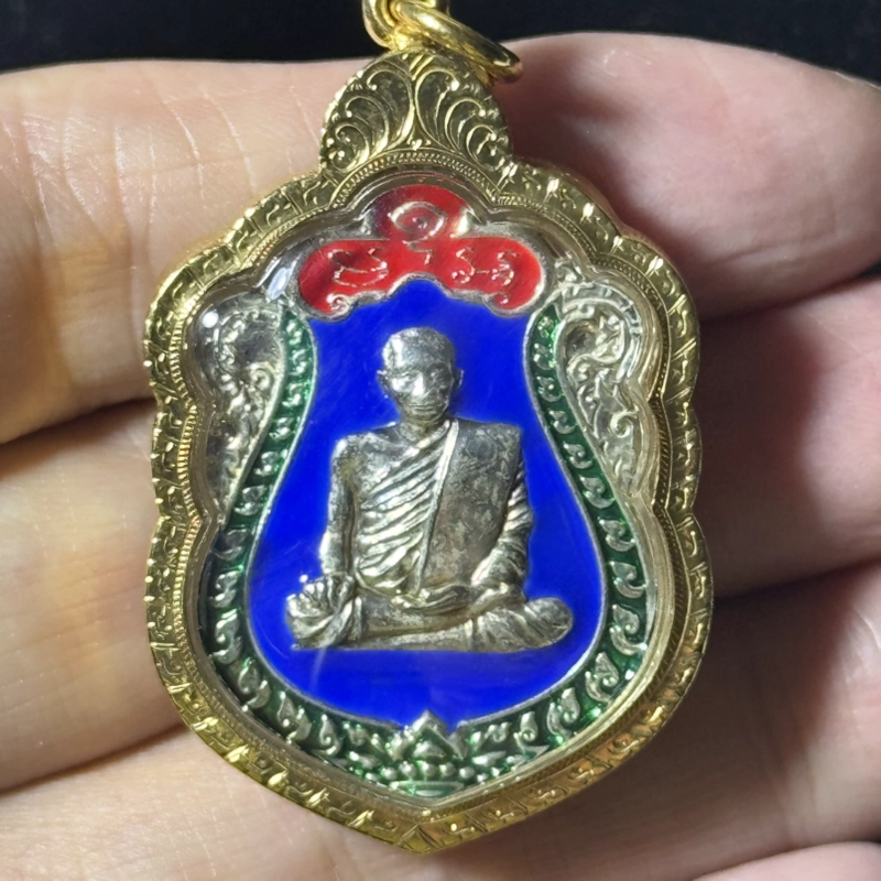 龙婆班 2559 银镀彩珐琅自身像盾形牌 三枚同款带证书 8
