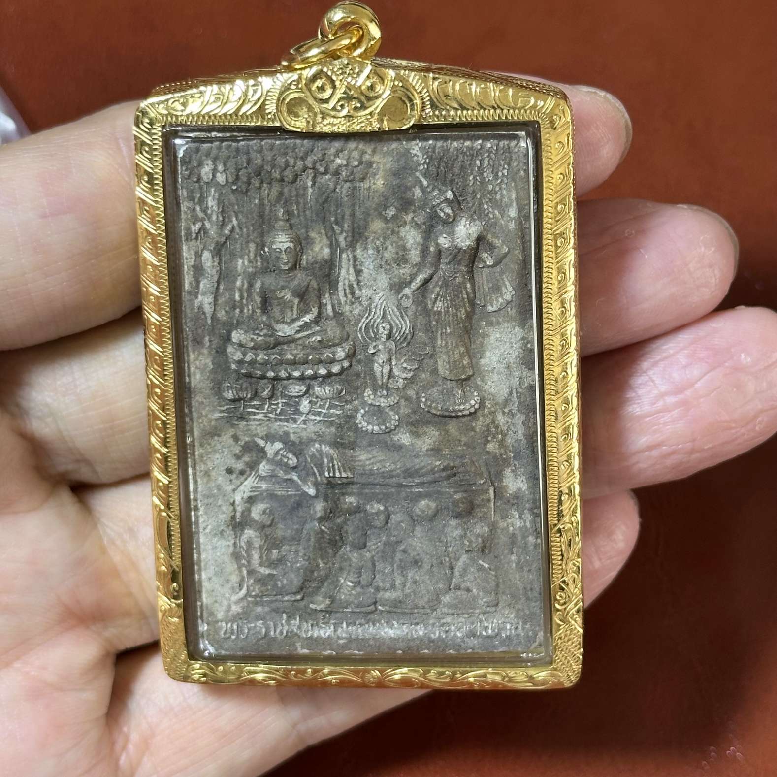 龙婆扎兰·诞生觉悟涅槃·圣粉佛牌·佛历2532年·安帕瓦寺亲制开光·附Samakom Phra鉴定证书 2