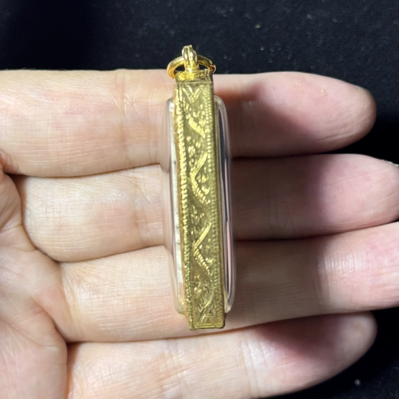 Luang Phor Pern Somdej Powder Amulet BE2535 Wat Bang Phra Certified 3