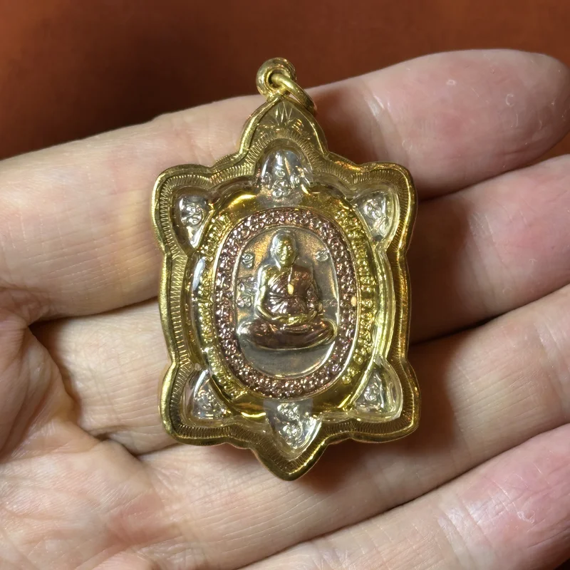 Luang Pu Liew · Phaya Tao Wealth Turtle · Gold-Plated · Wat Rai Taeng Thong B.E. 2560 2
