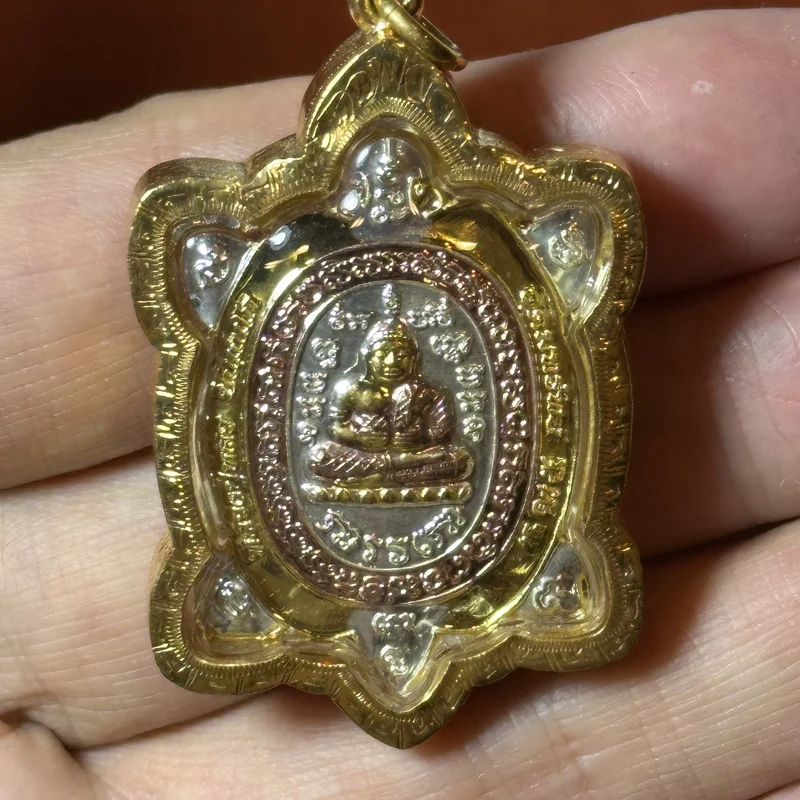 Luang Pu Liew · Phaya Tao Wealth Turtle · Gold-Plated · Wat Rai Taeng Thong B.E. 2560 7